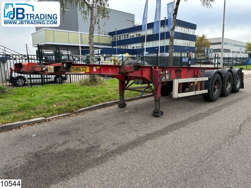 Dennison Chassis Twistlocks 20 FT - 30 FT - Semi-reboque transportador de contêineres/ Caixa móvel: foto 1 Dennison Chassis Twistlocks 20 FT - 30 FT - Semi-reboque transportador de contêineres/ Caixa móvel: foto 1