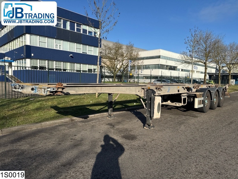Fruehauf Chassis Extendable, 20 / 30 / 40 / 45ft - Semi-reboque transportador de contêineres/ Caixa móvel: foto 1 Fruehauf Chassis Extendable, 20 / 30 / 40 / 45ft - Semi-reboque transportador de contêineres/ Caixa móvel: foto 1