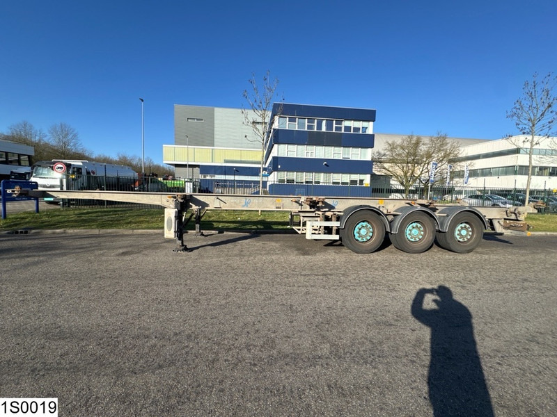 Fruehauf Chassis Extendable, 20 / 30 / 40 / 45ft - Semi-reboque transportador de contêineres/ Caixa móvel: foto 2 Fruehauf Chassis Extendable, 20 / 30 / 40 / 45ft - Semi-reboque transportador de contêineres/ Caixa móvel: foto 2