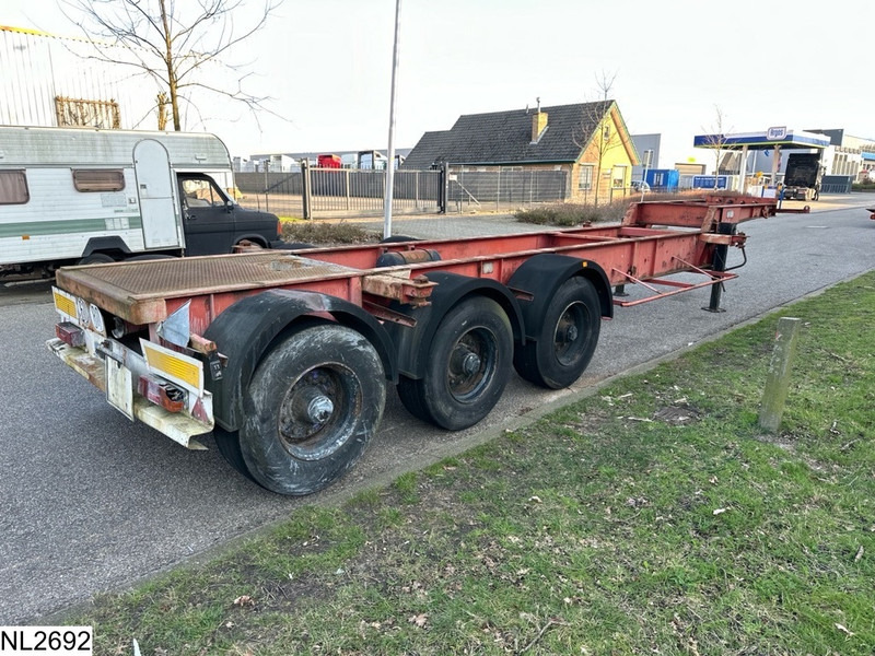 Fruehauf Container 20 FT, Steel suspension - Semi-reboque transportador de contêineres/ Caixa móvel: foto 2 Fruehauf Container 20 FT, Steel suspension - Semi-reboque transportador de contêineres/ Caixa móvel: foto 2
