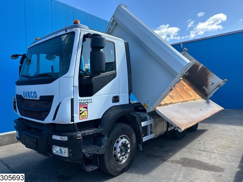 Iveco 260T36 6x4, EURO 6, Steel - Camião basculante: foto 2 Iveco 260T36 6x4, EURO 6, Steel - Camião basculante: foto 2