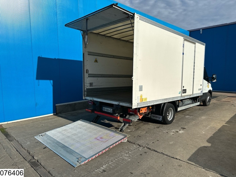 Iveco Daily 70C14 CNG EURO 6, Dhollandia, CNG - Camião furgão: foto 4 Iveco Daily 70C14 CNG EURO 6, Dhollandia, CNG - Camião furgão: foto 4