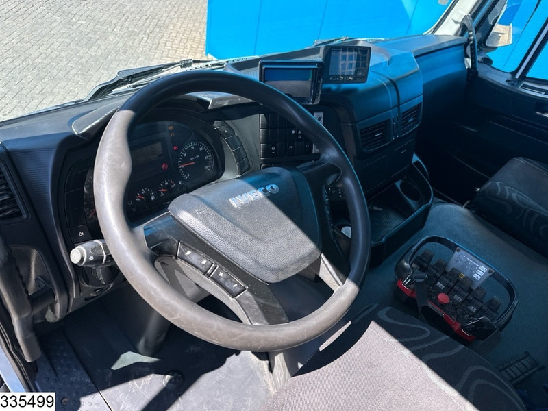 Iveco Trakker 360 6X4, EURO 6, Steel suspension, Palfinger - Camião de caixa aberta/ Plataforma, Camião grua: foto 5 Iveco Trakker 360 6X4, EURO 6, Steel suspension, Palfinger - Camião de caixa aberta/ Plataforma, Camião grua: foto 5
