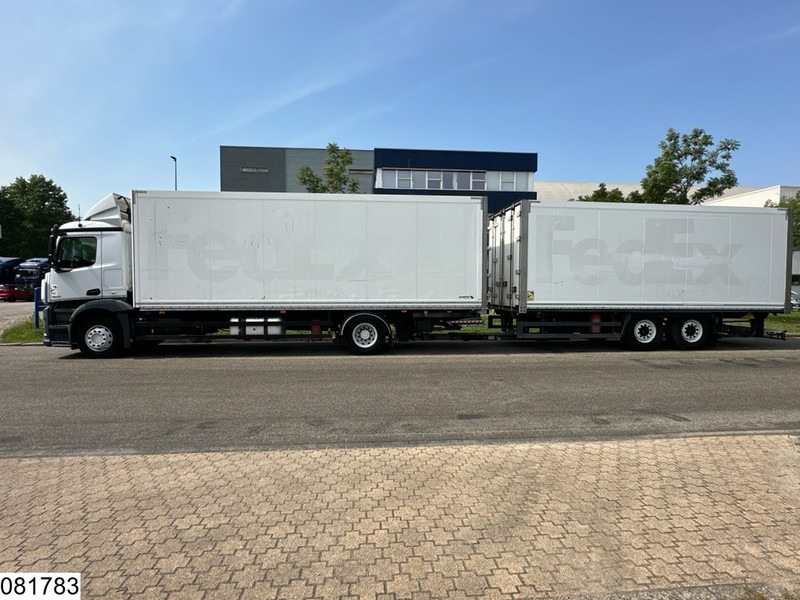 Mercedes-Benz Antos 1842 EURO 6, Dhollandia, Combi - Camião furgão: foto 2 Mercedes-Benz Antos 1842 EURO 6, Dhollandia, Combi - Camião furgão: foto 2