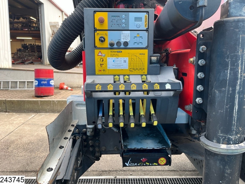 Leasing de Mercedes-Benz Arocs 3240 8X4, EURO 6, Steel suspension, Palfinger Mercedes-Benz Arocs 3240 8X4, EURO 6, Steel suspension, Palfinger: foto 13 Leasing de Mercedes-Benz Arocs 3240 8X4, EURO 6, Steel suspension, Palfinger Mercedes-Benz Arocs 3240 8X4, EURO 6, Steel suspension, Palfinger: foto 13