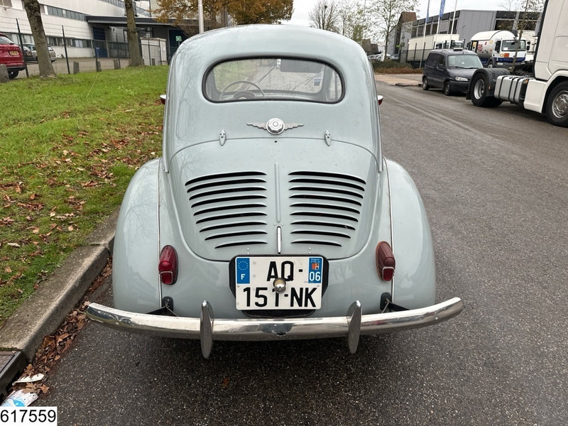 Renault ? 4CV - Automóvel: foto 3 Renault ? 4CV - Automóvel: foto 3