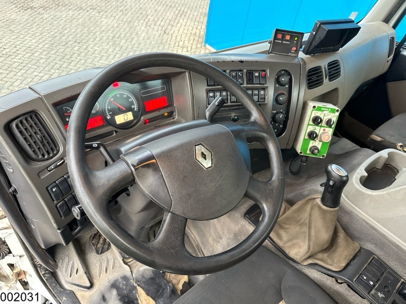 Renault Kerax 410 Dxi 8x4, EURO 4, 9m3, Steel suspension, Remote - Camião betoneira: foto 5 Renault Kerax 410 Dxi 8x4, EURO 4, 9m3, Steel suspension, Remote - Camião betoneira: foto 5