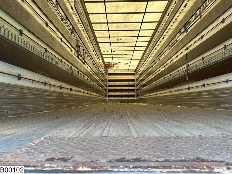 Samro gesloten bak Mega, Jumbo - Semi-reboque furgão: foto 3 Samro gesloten bak Mega, Jumbo - Semi-reboque furgão: foto 3