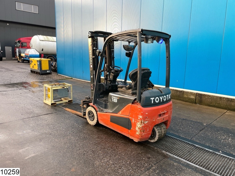 Toyota 8FBEKT18 1800KG, 4.7M, 6492h, charger - Empilhadeira elétrica: foto 4 Toyota 8FBEKT18 1800KG, 4.7M, 6492h, charger - Empilhadeira elétrica: foto 4