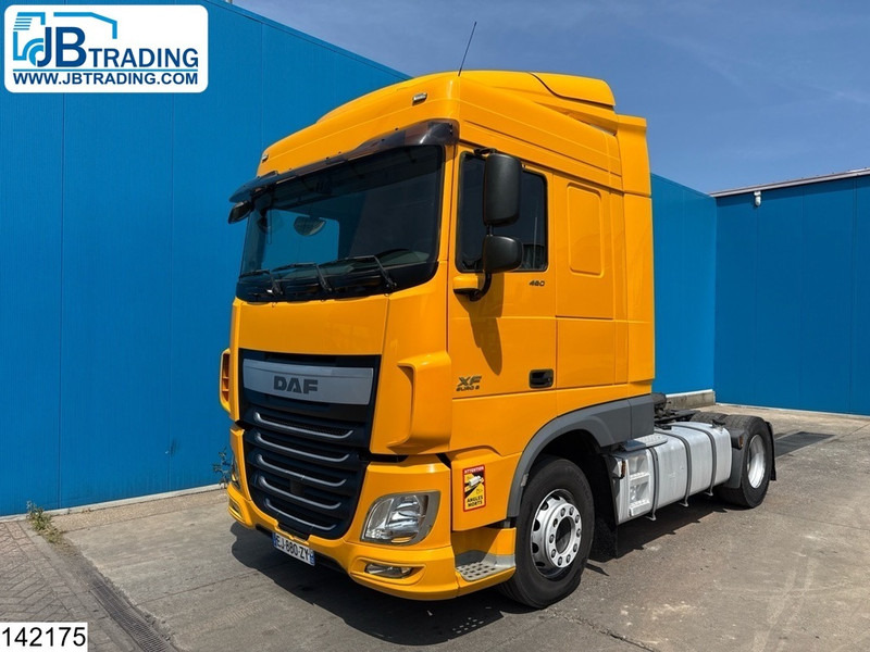 DAF XF 460 EURO 6, PTO - Tractor: foto 1 DAF XF 460 EURO 6, PTO - Tractor: foto 1