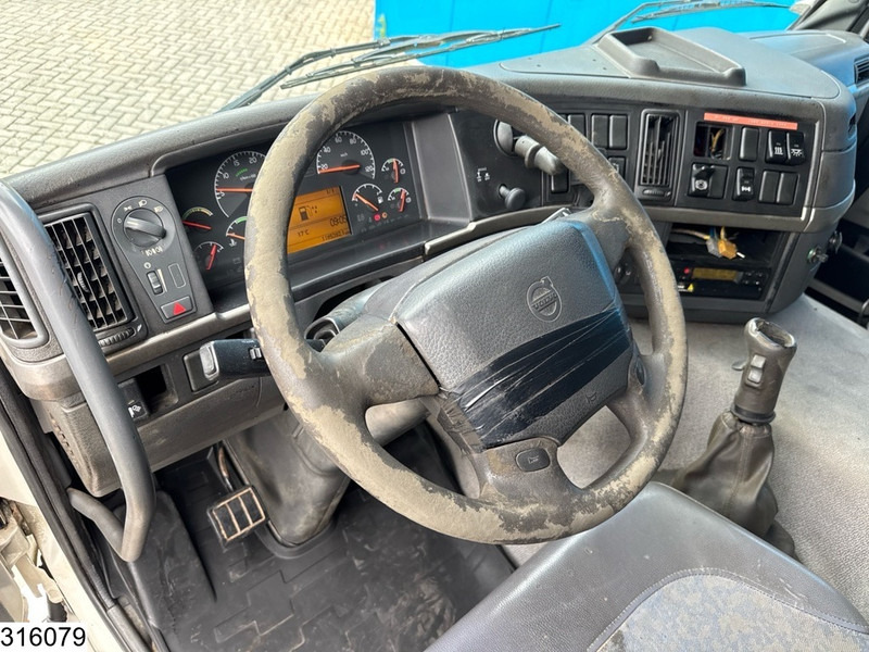Volvo FM9 260 Manual - Camião de caixa aberta/ Plataforma: foto 5 Volvo FM9 260 Manual - Camião de caixa aberta/ Plataforma: foto 5