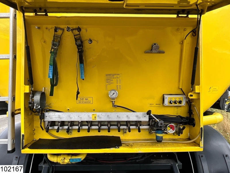 WELGRO Bulk 60 m3, 10 compartments, 3x steering - Semirreboque tanque: foto 5 WELGRO Bulk 60 m3, 10 compartments, 3x steering - Semirreboque tanque: foto 5