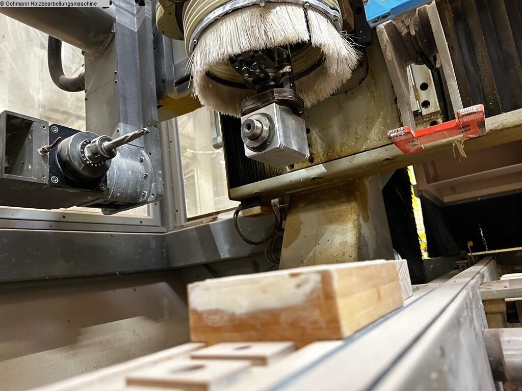 SCM Routech R 3000 - Centro de usinagem CNC para madeira: foto 4 SCM Routech R 3000 - Centro de usinagem CNC para madeira: foto 4