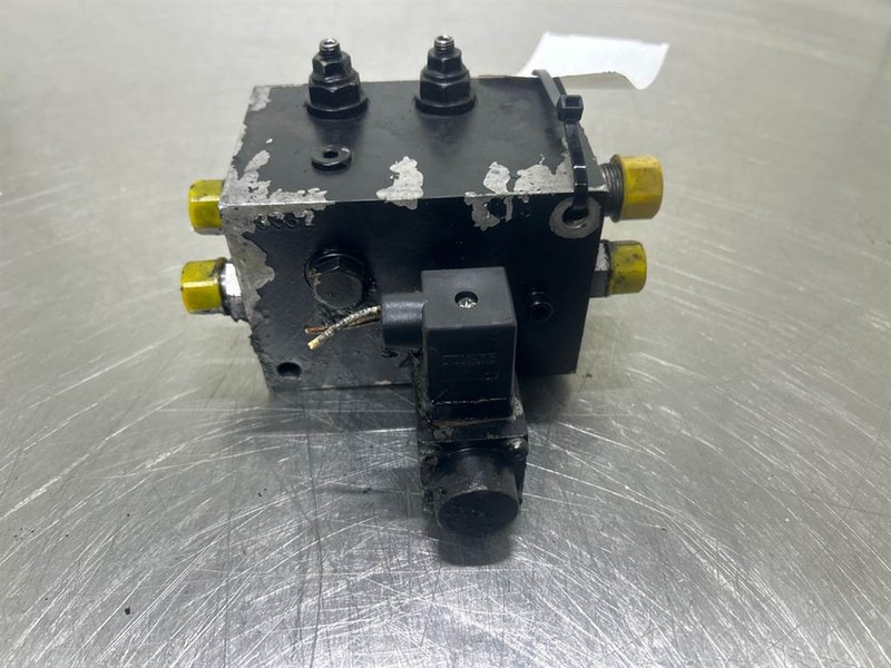 Ahlmann AS900-23116017-Valve/Luftersteuerungsventil - Hidráulica por Máquina de construção: foto 3 Ahlmann AS900-23116017-Valve/Luftersteuerungsventil - Hidráulica por Máquina de construção: foto 3
