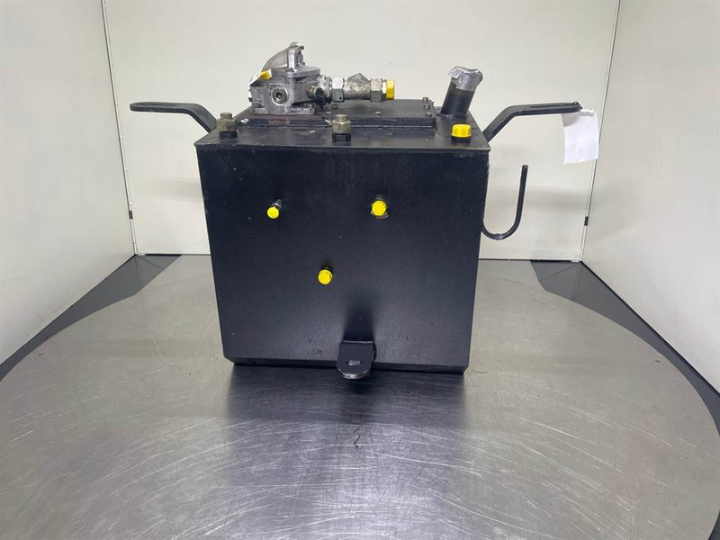 Ahlmann AZ150-4182967A/4181241A-Tank/Behälter/Reservoir - Hidráulica por Máquina de construção: foto 4 Ahlmann AZ150-4182967A/4181241A-Tank/Behälter/Reservoir - Hidráulica por Máquina de construção: foto 4