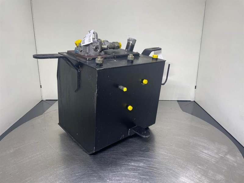 Ahlmann AZ150-4182967A/4181241A-Tank/Behälter/Reservoir - Hidráulica por Máquina de construção: foto 5 Ahlmann AZ150-4182967A/4181241A-Tank/Behälter/Reservoir - Hidráulica por Máquina de construção: foto 5