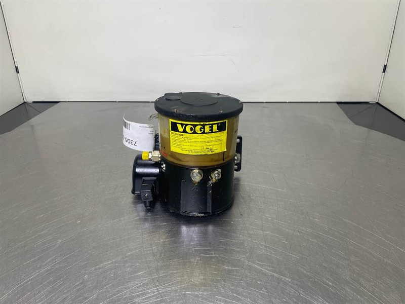 Ahlmann AZ150-Vogel KFG1-5+924 24V-Lubricating system - Estrutura/ Châssis por Máquina de construção: foto 1 Ahlmann AZ150-Vogel KFG1-5+924 24V-Lubricating system - Estrutura/ Châssis por Máquina de construção: foto 1
