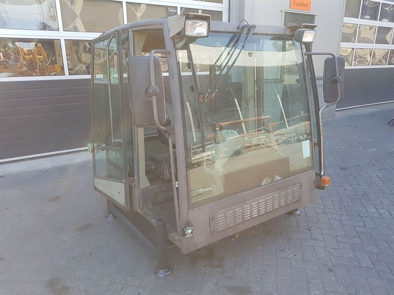 Ahlmann AZ150E-23108324-Cabin/Kabine/Cabine - Cabine e interior por Máquina de construção: foto 2 Ahlmann AZ150E-23108324-Cabin/Kabine/Cabine - Cabine e interior por Máquina de construção: foto 2