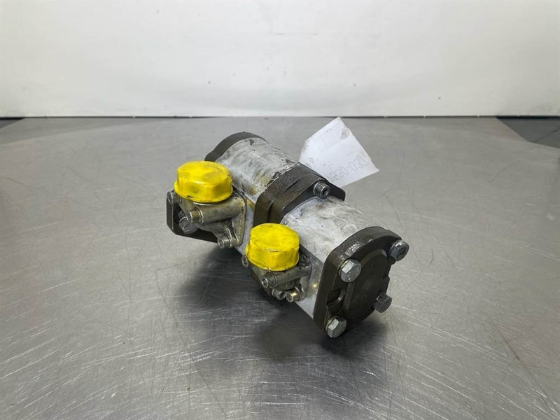 Ahlmann AZ6-4198288A/4198096A/4117394A-Gearpump - Hidráulica por Máquina de construção: foto 2 Ahlmann AZ6-4198288A/4198096A/4117394A-Gearpump - Hidráulica por Máquina de construção: foto 2
