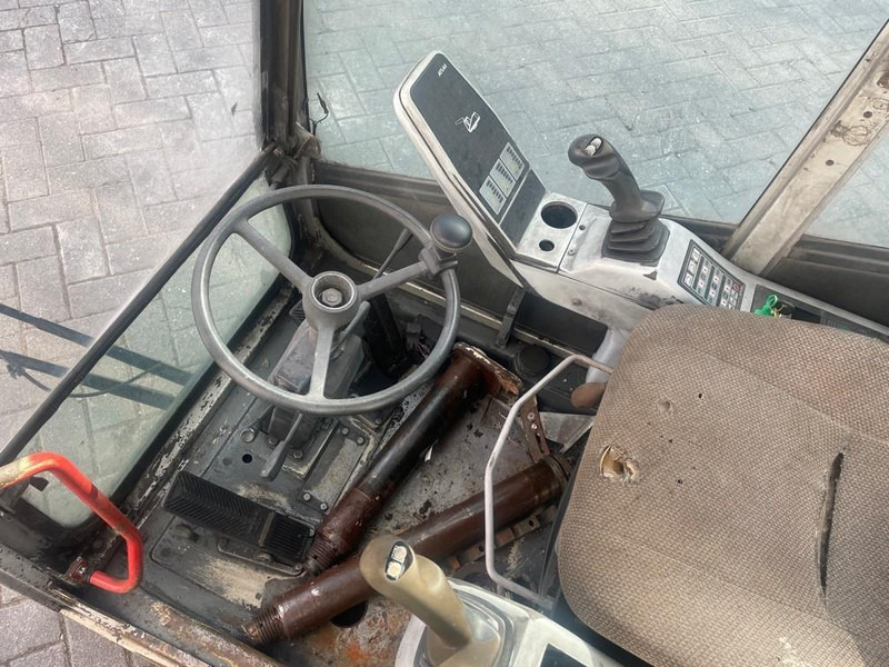 Atlas 1704MH - Cabin/Kabine/Cabine - Cabine e interior por Máquina de construção: foto 4 Atlas 1704MH - Cabin/Kabine/Cabine - Cabine e interior por Máquina de construção: foto 4