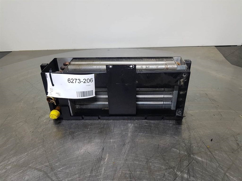 Atlas AR65-Avrora 151-AT1-0001-AR65-Airco condenser - Estrutura/ Châssis por Máquina de construção: foto 1 Atlas AR65-Avrora 151-AT1-0001-AR65-Airco condenser - Estrutura/ Châssis por Máquina de construção: foto 1