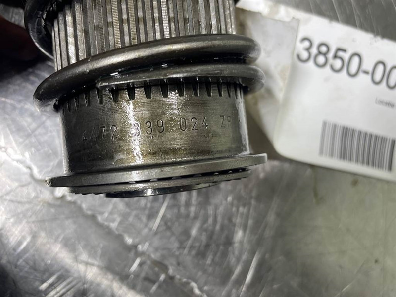 Atlas AR65-ZF AP-R725-4472339024-Differential parts - Eixo e peças por Máquina de construção: foto 3 Atlas AR65-ZF AP-R725-4472339024-Differential parts - Eixo e peças por Máquina de construção: foto 3