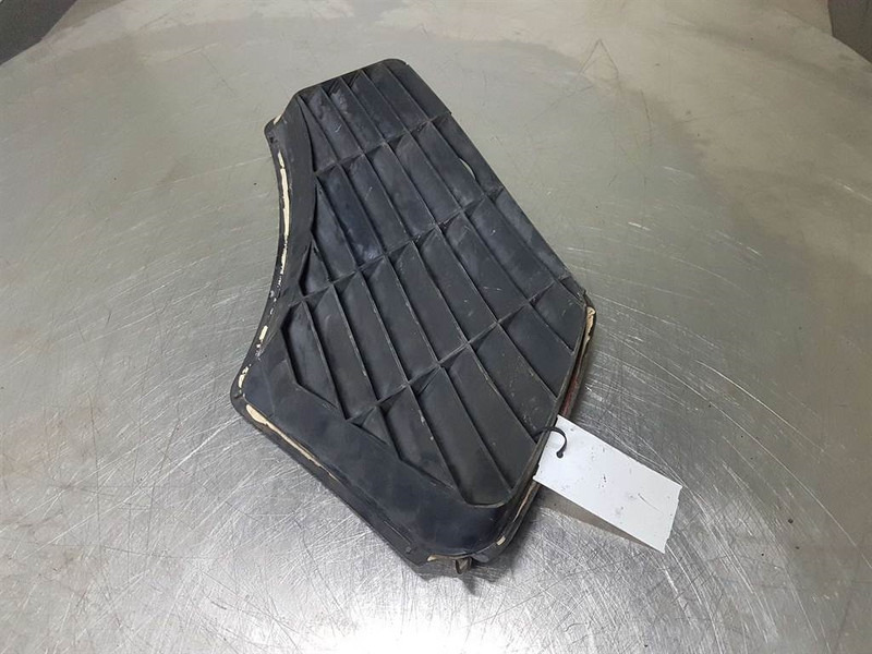 Atlas AR70 - Engine hood/Motorhaube/Luchtrooster - Estrutura/ Châssis por Máquina de construção: foto 5 Atlas AR70 - Engine hood/Motorhaube/Luchtrooster - Estrutura/ Châssis por Máquina de construção: foto 5