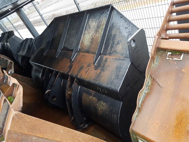 - Bucket/Schaufel/Dichte bak - Balde: foto 2 - Bucket/Schaufel/Dichte bak - Balde: foto 2