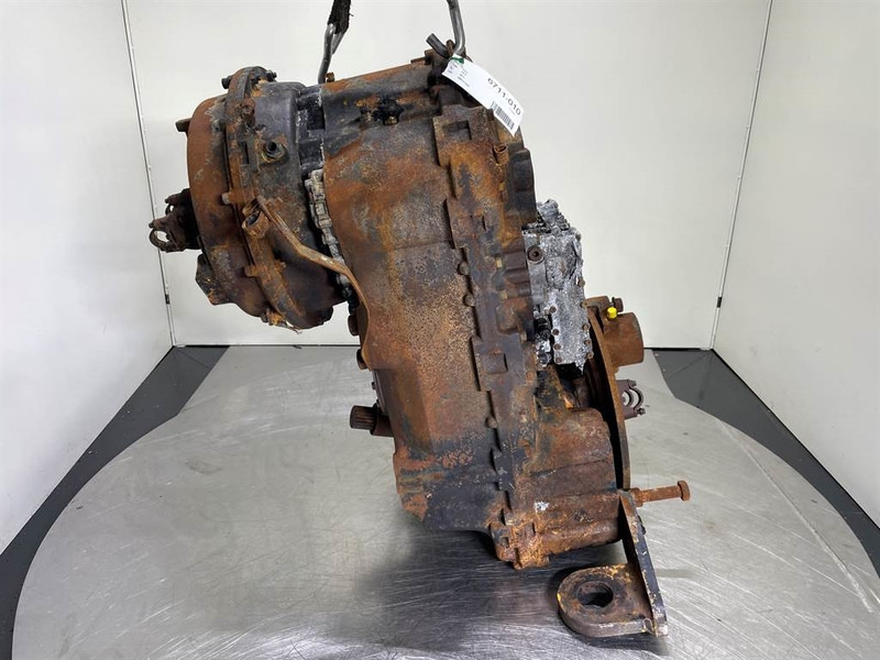 Case 521F-ZF 4WG-130-Transmission/Getriebe - Caixa de velocidade por Máquina de construção: foto 3 Case 521F-ZF 4WG-130-Transmission/Getriebe - Caixa de velocidade por Máquina de construção: foto 3