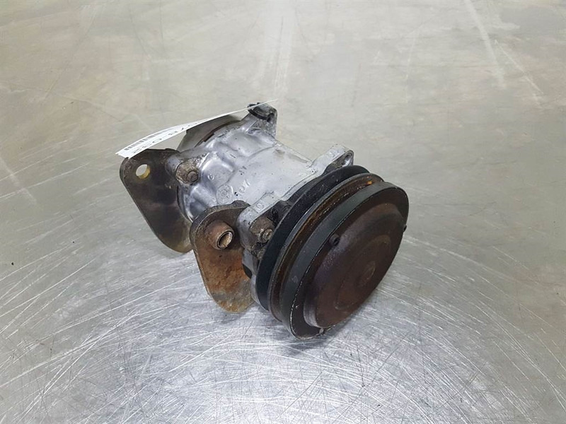 Case 621D-Sanden U4611-Compressor/Kompressor/Aircopomp - Motor por Máquina de construção: foto 2 Case 621D-Sanden U4611-Compressor/Kompressor/Aircopomp - Motor por Máquina de construção: foto 2