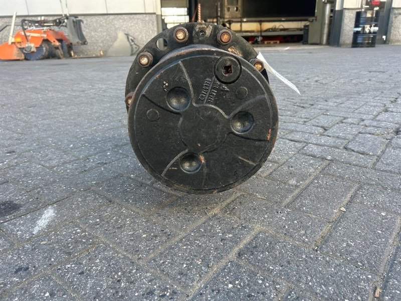 Cat M316 - 549-0179 - ZF MT-E3060HL-4472048265-Axle/As - Eixo e peças por Máquina de construção: foto 4 Cat M316 - 549-0179 - ZF MT-E3060HL-4472048265-Axle/As - Eixo e peças por Máquina de construção: foto 4