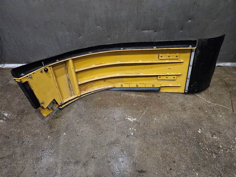 Cat - Rear mud guard/Kotfluegel/Spatbord - Estrutura/ Châssis por Máquina de construção: foto 5 Cat - Rear mud guard/Kotfluegel/Spatbord - Estrutura/ Châssis por Máquina de construção: foto 5