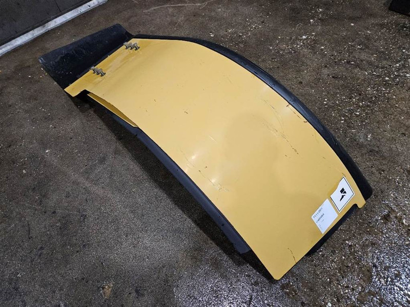 Cat - Rear mud guard/Kotfluegel/Spatbord - Estrutura/ Châssis por Máquina de construção: foto 3 Cat - Rear mud guard/Kotfluegel/Spatbord - Estrutura/ Châssis por Máquina de construção: foto 3