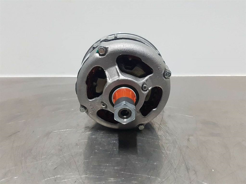 Deutz 1011-14V 60A-Alternator/Lichtmaschine/Dynamo - Motor por Máquina de construção: foto 2 Deutz 1011-14V 60A-Alternator/Lichtmaschine/Dynamo - Motor por Máquina de construção: foto 2