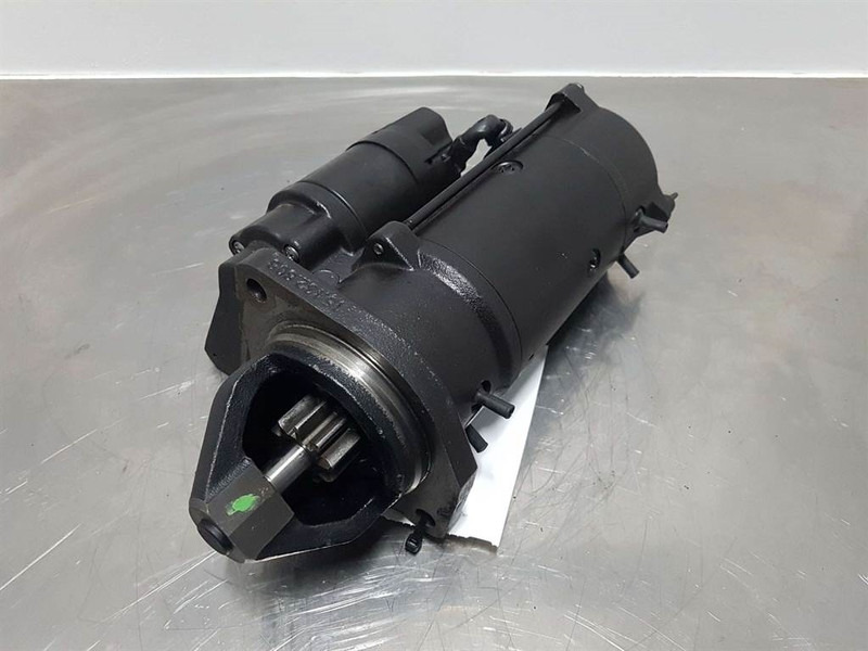 Deutz 12V 9T 4,0KW - Starter/Anlasser/Startmotor - Motor por Máquina de construção: foto 1 Deutz 12V 9T 4,0KW - Starter/Anlasser/Startmotor - Motor por Máquina de construção: foto 1