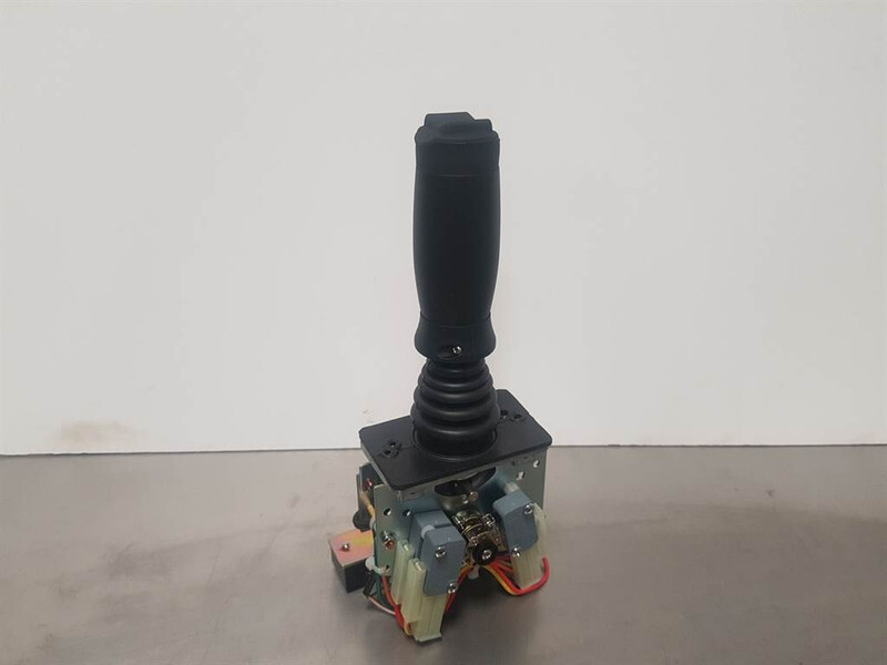 Genie 56773GT - Joystick/Steuergriff/Bedieningshendel - Sistema elétrico por Máquina de construção: foto 1 Genie 56773GT - Joystick/Steuergriff/Bedieningshendel - Sistema elétrico por Máquina de construção: foto 1