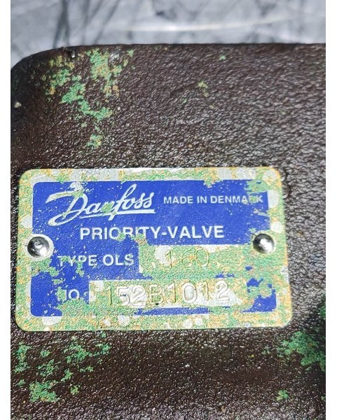 Hitachi W110A-Sauer Danfoss OLS160-152B1012-Priority valve - Hidráulica por Máquina de construção: foto 4 Hitachi W110A-Sauer Danfoss OLS160-152B1012-Priority valve - Hidráulica por Máquina de construção: foto 4