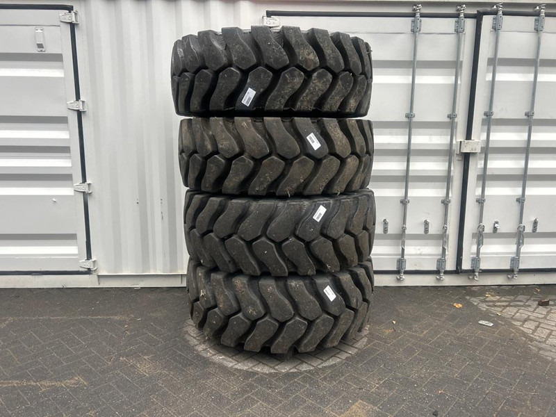 Hitachi ZW150PL-Michelin 20.5-R25-Tire/Reifen/Band - Jantes e pneus por Máquina de construção: foto 1 Hitachi ZW150PL-Michelin 20.5-R25-Tire/Reifen/Band - Jantes e pneus por Máquina de construção: foto 1