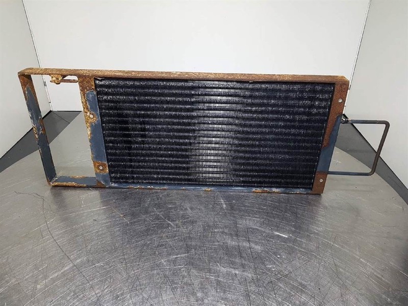 Hyundai HL760-9 - Airco condenser/Klimakondensator/Airco - Estrutura/ Châssis: foto 1 Hyundai HL760-9 - Airco condenser/Klimakondensator/Airco - Estrutura/ Châssis: foto 1