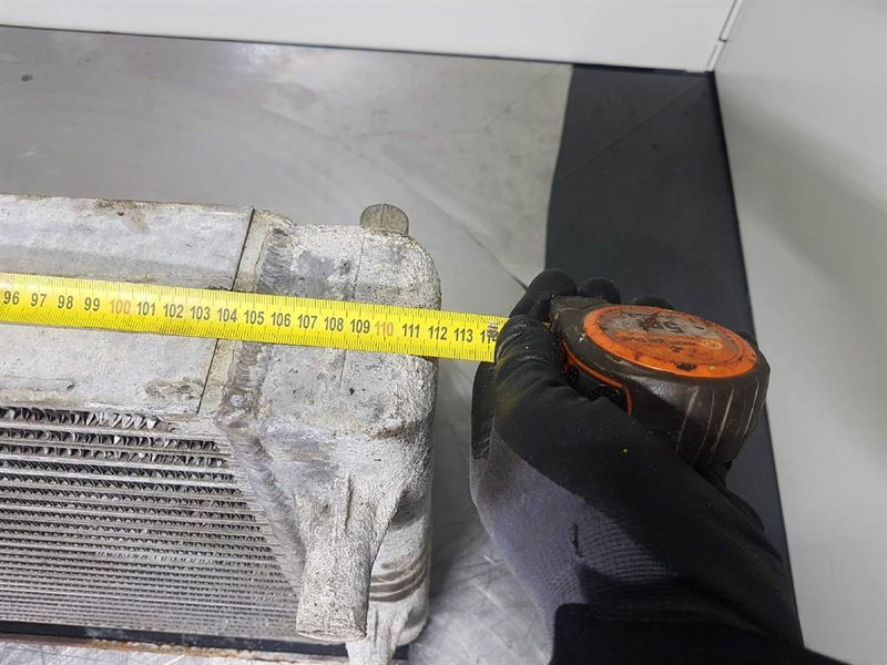 Hyundai HL760-9 - Cooler/Kühler/Koeler - Motor e peças por Máquina de construção: foto 4 Hyundai HL760-9 - Cooler/Kühler/Koeler - Motor e peças por Máquina de construção: foto 4