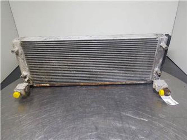 Hyundai HL760-9 - Cooler/Kühler/Koeler - Motor e peças por Máquina de construção: foto 1 Hyundai HL760-9 - Cooler/Kühler/Koeler - Motor e peças por Máquina de construção: foto 1