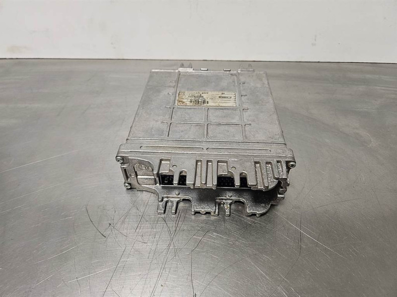 JCB 416 HT-ZF EST37A (24V)-ECU/Control box/Steuermodul - Sistema elétrico por Máquina de construção: foto 4 JCB 416 HT-ZF EST37A (24V)-ECU/Control box/Steuermodul - Sistema elétrico por Máquina de construção: foto 4