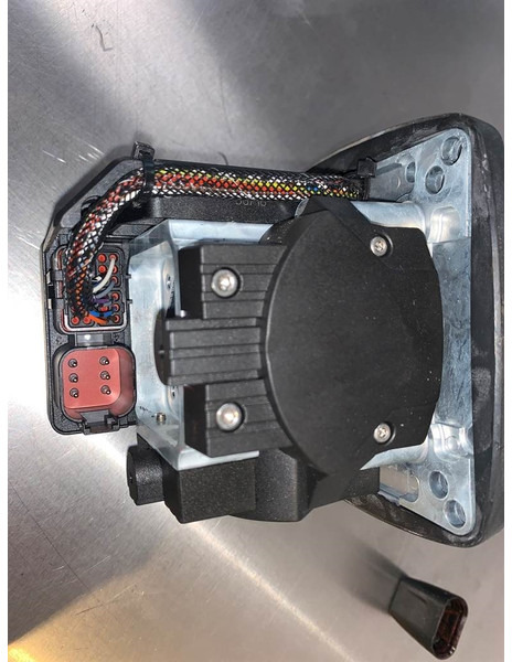 JLG 3006H-Elobau-J4F6ASS00GA0051F-Joystick/Steuergriff - Sistema elétrico por Máquina de construção: foto 5 JLG 3006H-Elobau-J4F6ASS00GA0051F-Joystick/Steuergriff - Sistema elétrico por Máquina de construção: foto 5