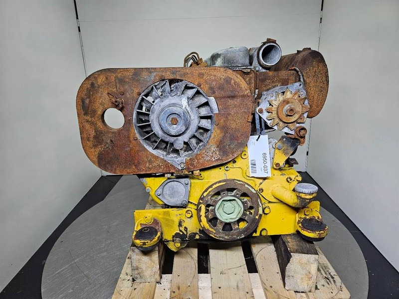 Kramer 512SL-Deutz F4L912-Engine/Motor - Motor por Máquina de construção: foto 2 Kramer 512SL-Deutz F4L912-Engine/Motor - Motor por Máquina de construção: foto 2