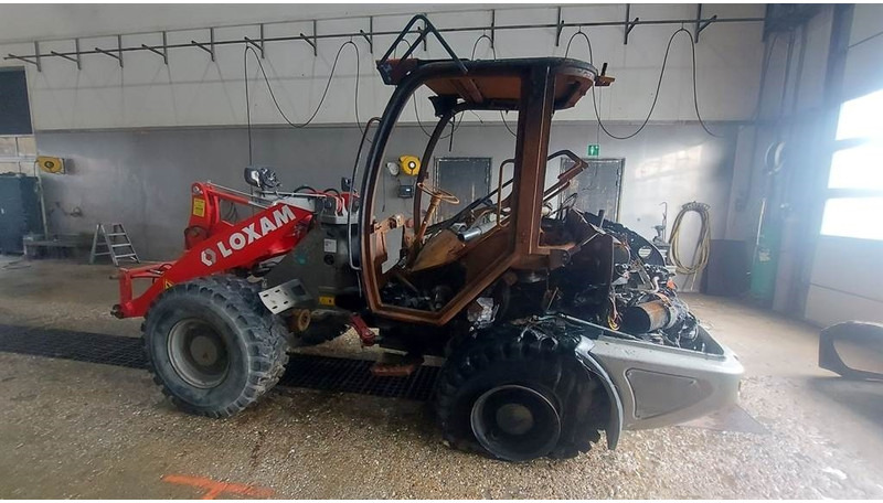 Liebherr L 506 C - (For parts) - Pá carregadora de rodas: foto 2 Liebherr L 506 C - (For parts) - Pá carregadora de rodas: foto 2