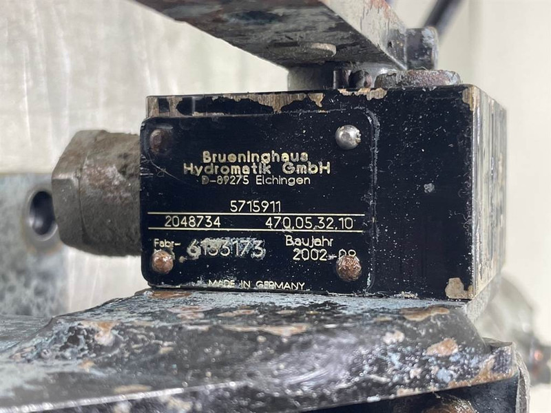 Liebherr L514-7621940-Brake cylinder/Bremszylinder - Peças de freio por Máquina de construção: foto 5 Liebherr L514-7621940-Brake cylinder/Bremszylinder - Peças de freio por Máquina de construção: foto 5