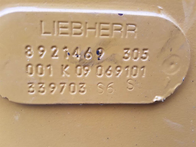Liebherr L514 - 8921468 - Lifting framework/Schaufelarm - Lança: foto 4 Liebherr L514 - 8921468 - Lifting framework/Schaufelarm - Lança: foto 4