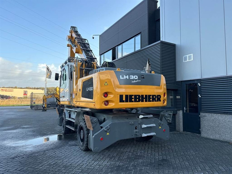 Liebherr LH 30 M - Manipulador de material: foto 4 Liebherr LH 30 M - Manipulador de material: foto 4