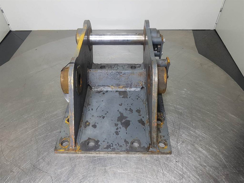 Liebherr LH24M - Adapter plate/Adapterplatte - Acoplamento rápido por Máquina de construção: foto 1 Liebherr LH24M - Adapter plate/Adapterplatte - Acoplamento rápido por Máquina de construção: foto 1