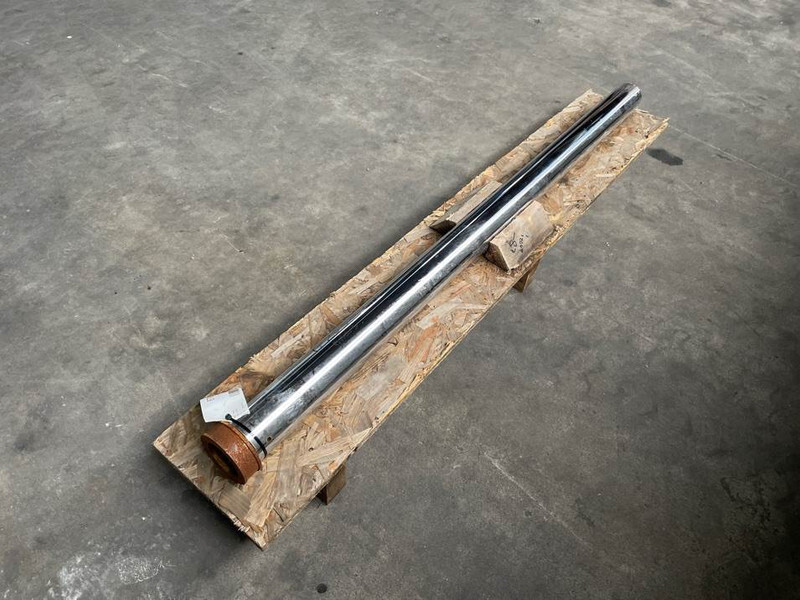 Manitou M/MXC-563481-Cylinder rods/Zylinderstangen - Hidráulica por Máquina de construção: foto 2 Manitou M/MXC-563481-Cylinder rods/Zylinderstangen - Hidráulica por Máquina de construção: foto 2